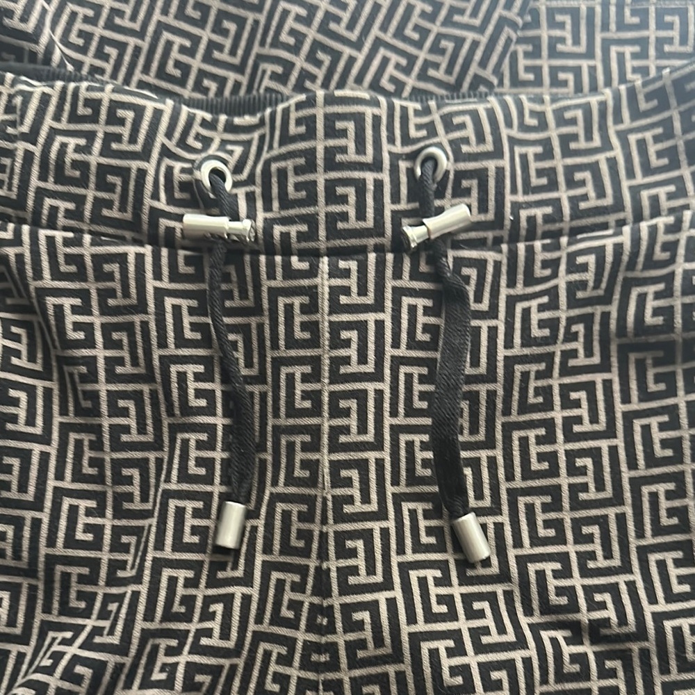 Balmain Sweatpants with Monogram - Picture 2 of 3